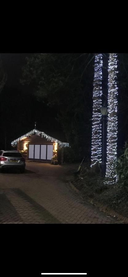 Log Cabin Coventry Eksteriør bilde